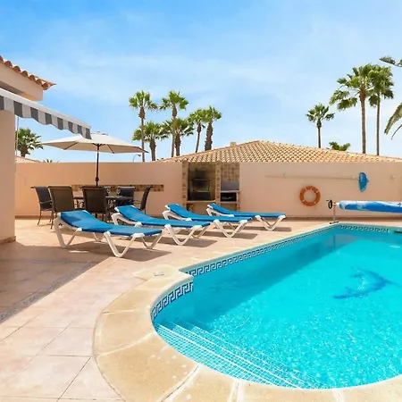 Sleeps 6 Wifi * Callao Salvaje