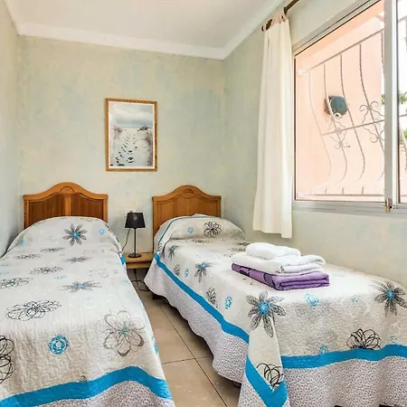 Sleeps 6 Wifi *