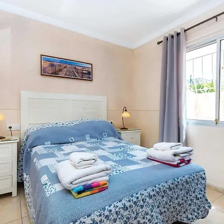 Villa Sleeps 6 Wifi Callao Salvaje